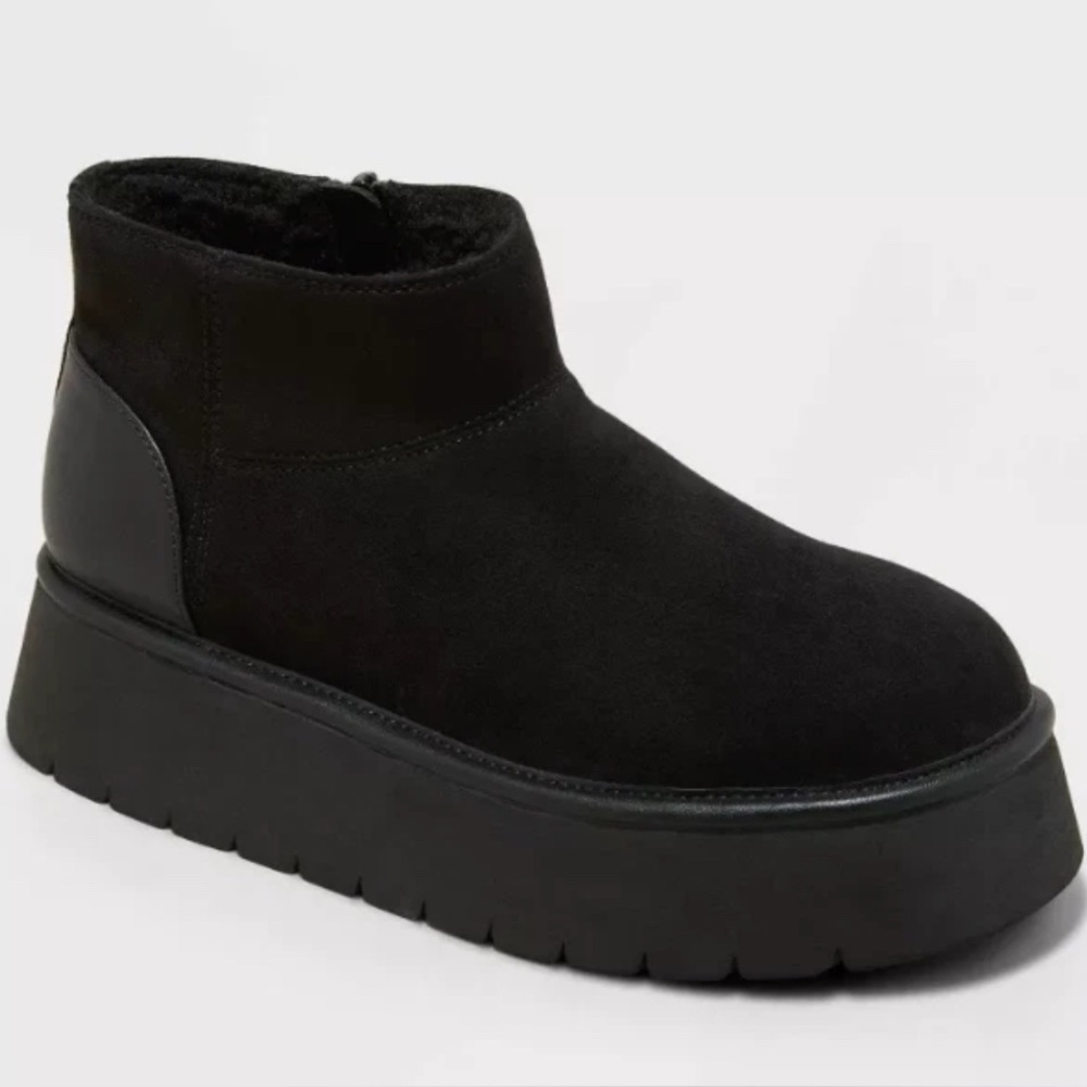 Wild Fable Women's Black Missy Platform Booties with Memory Foam Insole 7 New